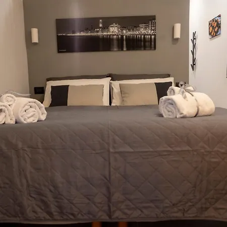 Apartment A Glamour