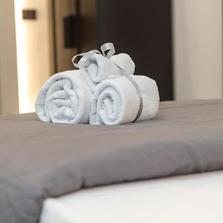 A Glamour Apartment Bari